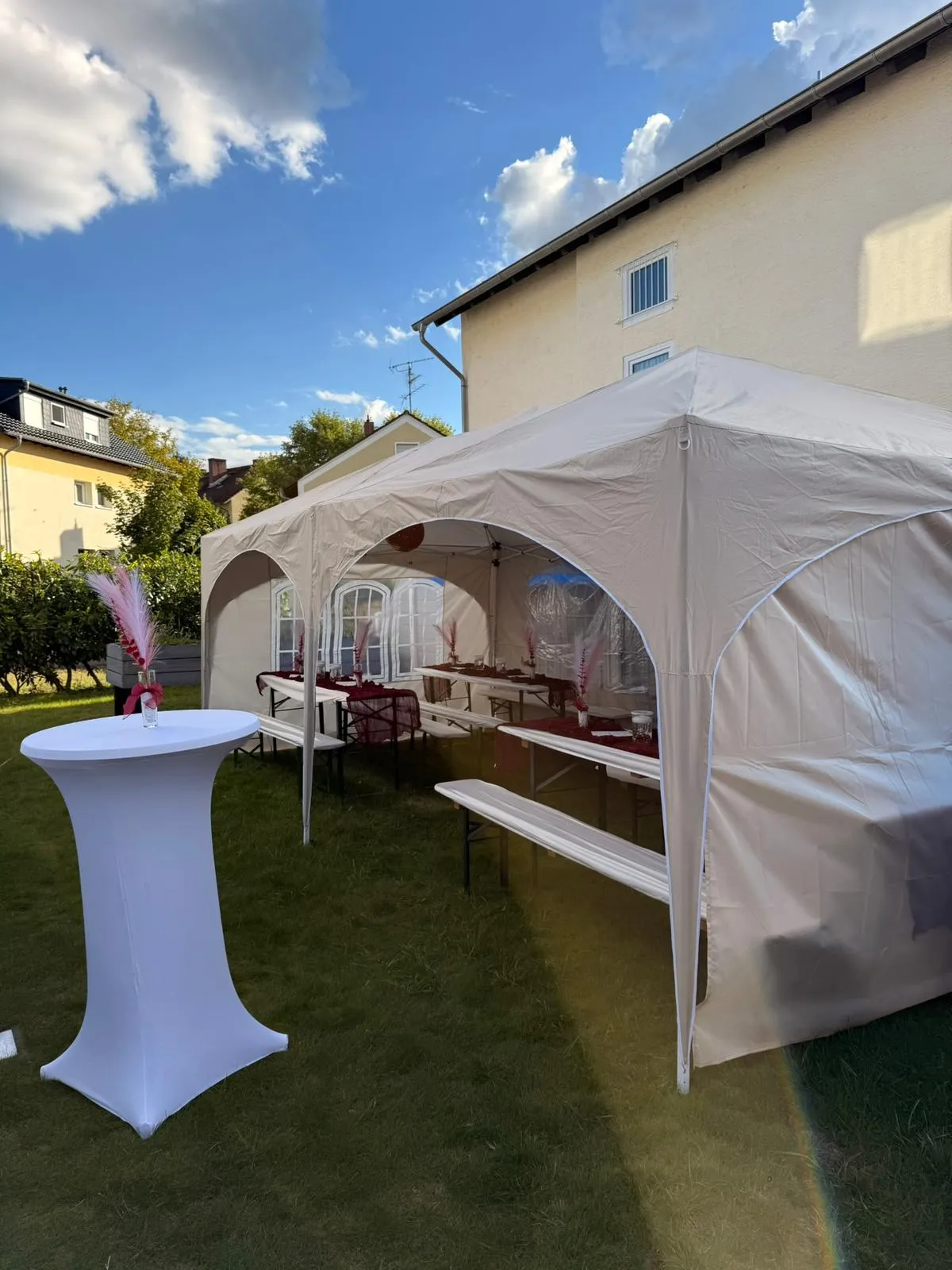 Pavillon 6x3m in Beige