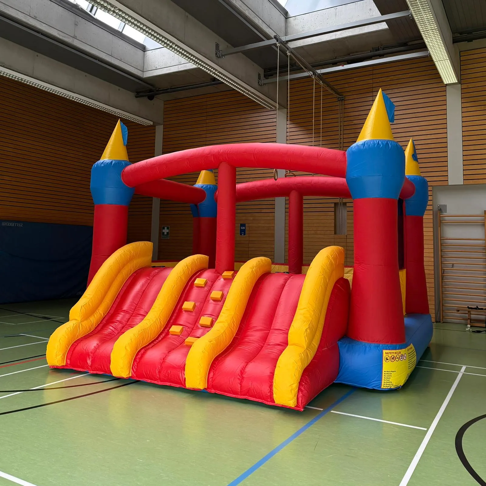 Hüpfburg „XXL“